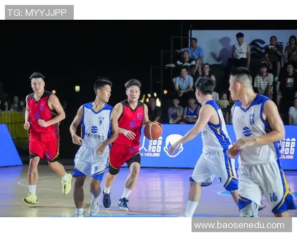 赛后分析:广州篮球队与上海篮球队的耐力较量与战术对决 赛后分析:广州篮球队与上海篮球队的耐力较量与战术对决