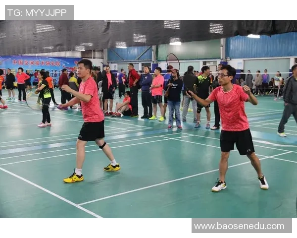 重庆羽毛球队挑战赛精彩表现分析与实力评估 重庆羽毛球队挑战赛精彩表现分析与实力评估